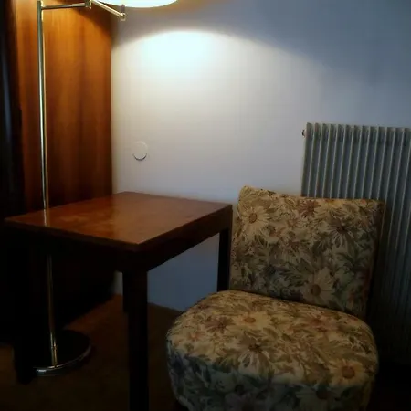 Quiet Place In The Centre 4*